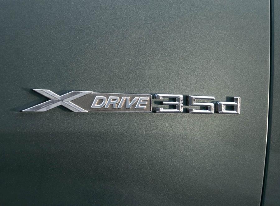  BMW X6 2007 года  (фото 14 из 148)